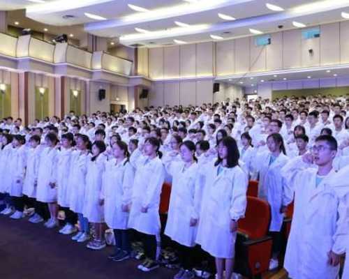 想找北京代生,北京供卵费用明细,，焦点访谈北京供卵代孕孩子中介