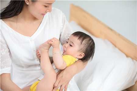 北京供卵属于几代试管_一个月宝宝趴睡时间可以多长